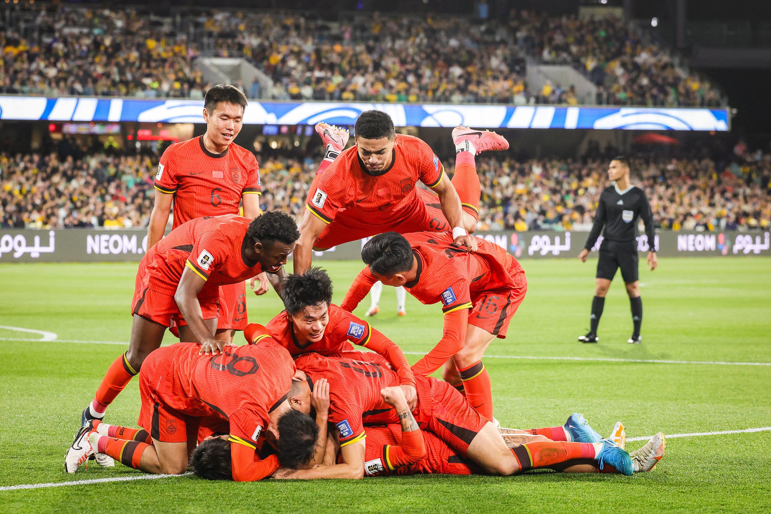 葡萄牙队碾压英格兰队,张本智和状态火热的简单介绍 葡萄牙队碾压英格兰队,张本智和状态火热的简单介绍