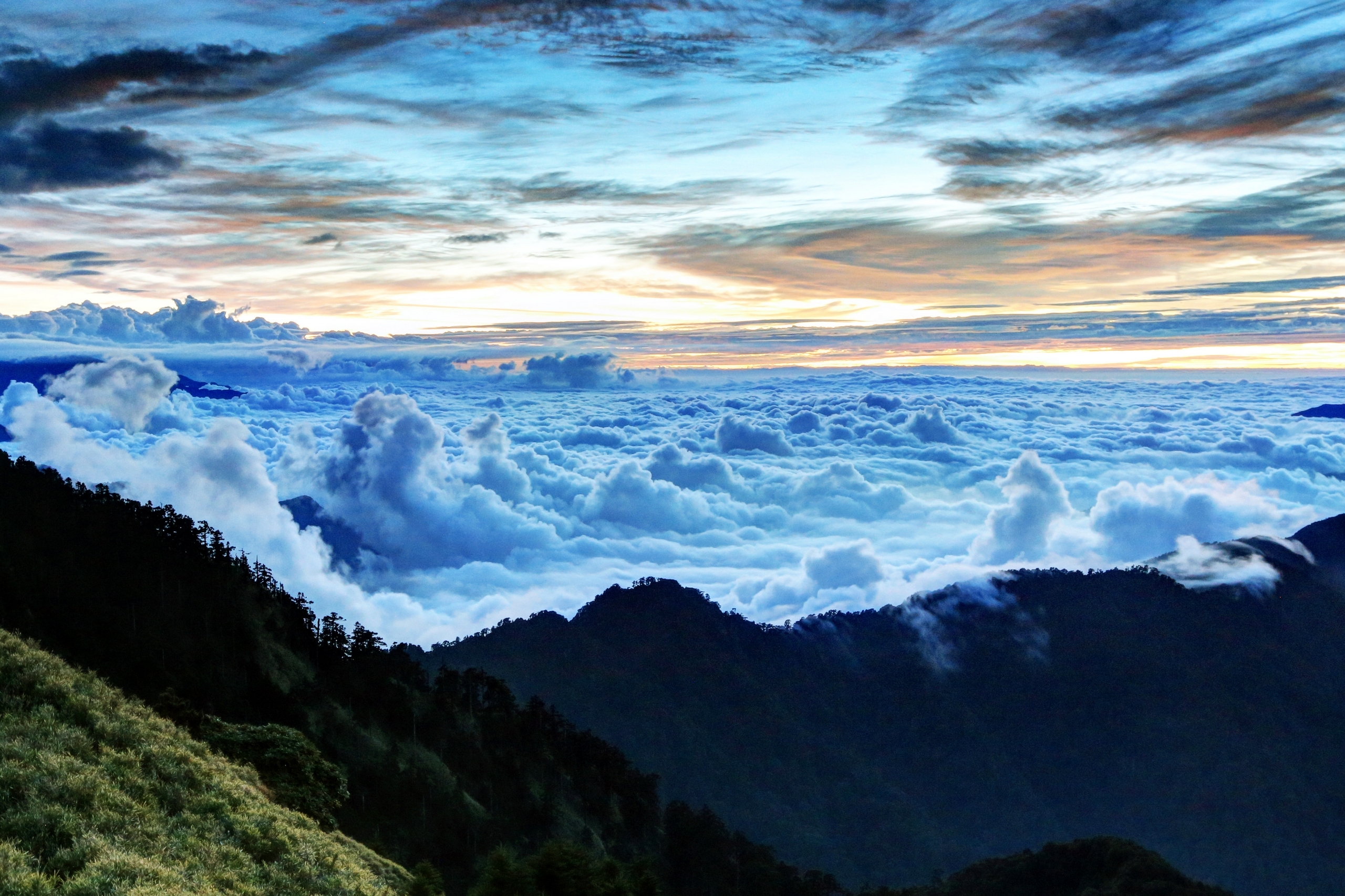 绝杀之夜,加纳淬火成剑,C罗的世界杯告别在颤抖中落幕